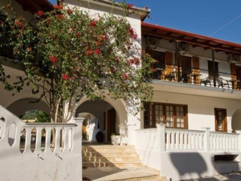 Postman'S House Hotel Parga Exterior photo