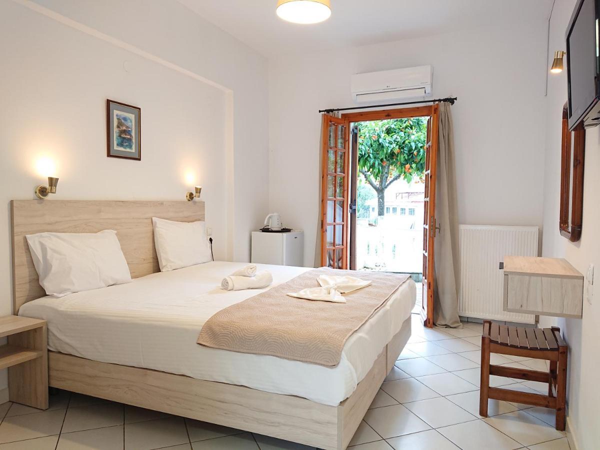 Postman'S House Hotel Parga Exterior photo